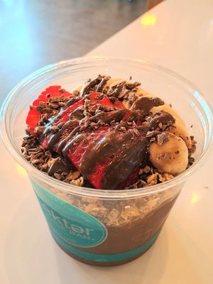🍫🍫🍫🍓🍌🍫🍫🍫 at Nekter Juice Bar in Chandler
