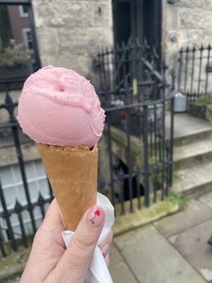   at LouLou's in South Queensferry