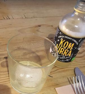  at Komvida Kombucha in Madrid
