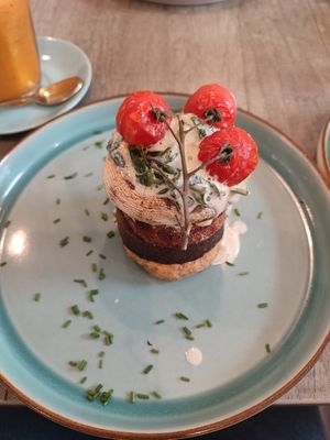 The Ultimate Stack - lovely peppery black pudding at Holy Cannoli in Blackburn