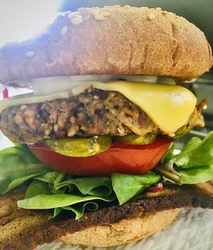 Hemp Bacun Cheeze Burger at The Munch Room in Courtenay