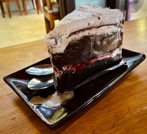 Strawberry vegan cake at Nang Sabai Cafe Artisan Bakery in Koh Samui