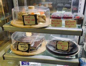 Desserts at Nang Sabai Cafe Artisan Bakery in Koh Samui