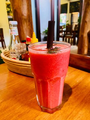 Berry smoothie at Nang Sabai Cafe Artisan Bakery in Koh Samui