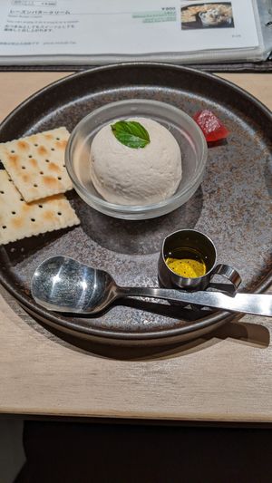 アイス at Vegan Bistro Jangara in Tokyo