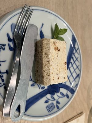 Caramel nut mousse cake   at Vegan Bistro Jangara in Tokyo