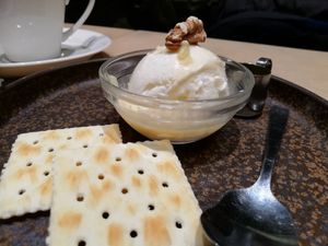 Ice cream at Vegan Bistro Jangara in Tokyo