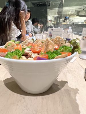 the nut salad  at Vegan Bistro Jangara in Tokyo