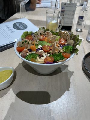 nut salad with homemade dressing   at Vegan Bistro Jangara in Tokyo