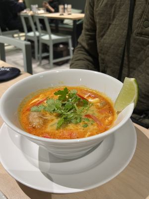 sri lankan curry noodle (i apologise i don’t know the name) but my dad loved it and said it was perfect for him. you can ask for extra noodles too😉 at Vegan Bistro Jangara in Tokyo