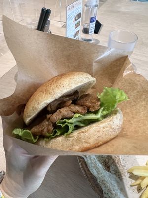 Burger  at Vegan Bistro Jangara in Tokyo