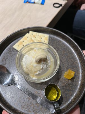 I’ve cream with olive oil  at Vegan Bistro Jangara in Tokyo