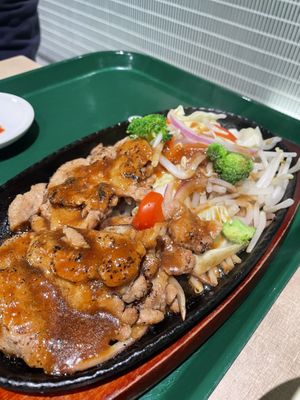 Yummmm!!😋🌱✨  at Vegan Bistro Jangara in Tokyo