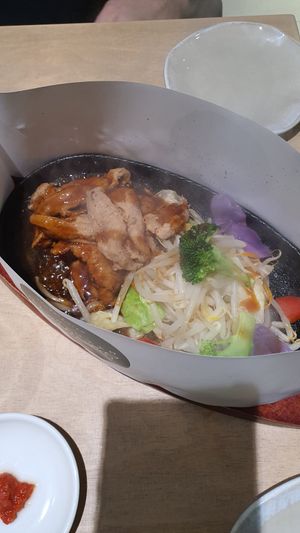 Soy meat plate at Vegan Bistro Jangara in Tokyo