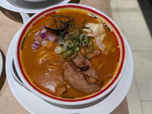 ヴィーガンからぼん/Vegan Karabon/Hellfire served in a bowl at Vegan Bistro Jangara in Tokyo