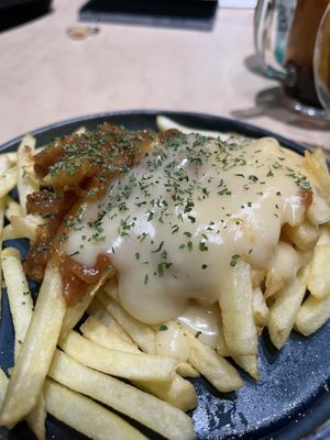 “poutine” (that wasn’t actually but was still delicious)   at Vegan Bistro Jangara in Tokyo