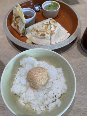 Vegan mentaiko mayo on rice and vegan quesadillas   at Vegan Bistro Jangara in Tokyo
