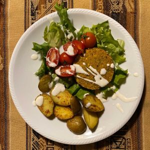 Burger veg at Lucato Home Restaurant in Montorso Vicentino