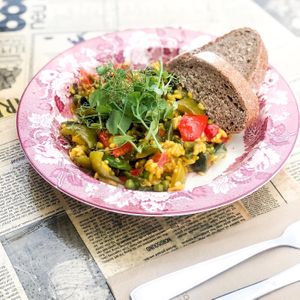 Vegan paella aioli at Honderdprocentmianne in Genk