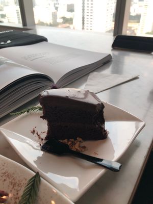 Chocolate cake at Meloliz - Chamchuri Square in Bangkok