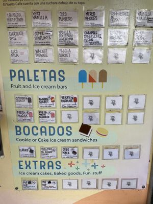 Popsicle, sandwich and cookie options  at Mucho Gusto - Trujillo Alto in Trujillo Alto