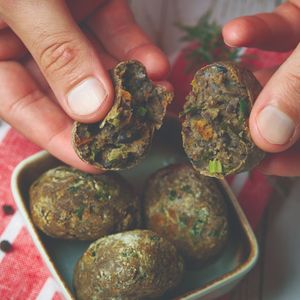 Refeição ultracongelada bolinho de feijoada at Baobá in Sao Caetano Do Sul