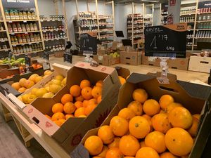 Oragne & Fruits at Linverd Market in Barcelona