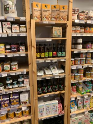 Autour du Riz
Organic pasta and sauces at Linverd Market in Barcelona