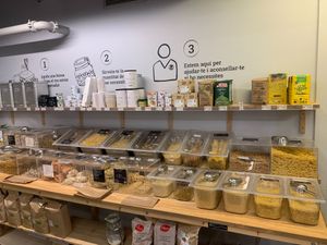 Pasta & Te Matcha at Linverd Market in Barcelona