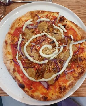 Pollo pizza ~ Delicious! at Nolita in Wellington