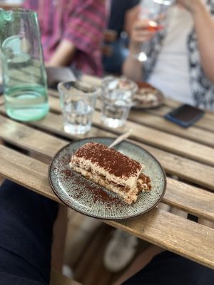 Tiramisu speculoos Vegan 6€  at Marcus Pizze Amore in Paris