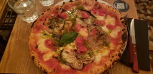  at Marcus Pizze Amore in Paris