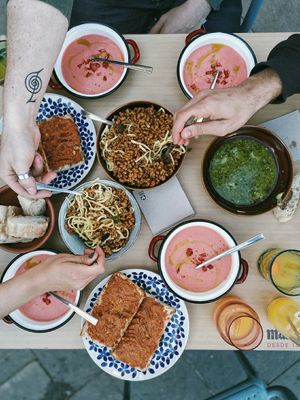 Gazpachos, cremas y picapicas at A Cualquier Otra Parte in Sagunto