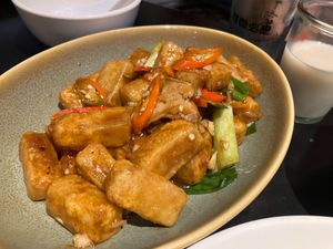 Stir-fried radish cake (A8) at Chao 炒炒蔬食熱炒 in Taipei