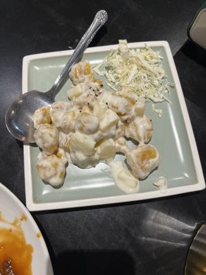 Pineapple Shrimp Balls  at Chao 炒炒蔬食熱炒 in Taipei