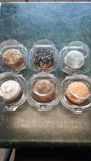 Homemade Vegan Cupcakes! Vanilla cake with Chocolate or Vanilla frosting...choice of plain frosting, rainbow or chocolate sprinkles...No Artificial  Colors!  $3.00 each plus tax at Mamma Mia's Pizza in Garfield
