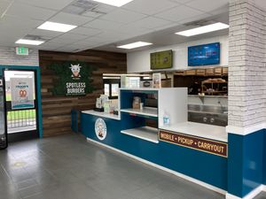 Counter at Spotless Burgers in Upland