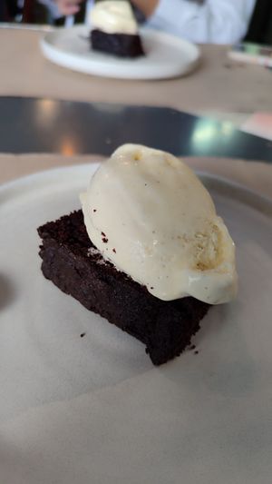  at Mur Marxinal in Ourense