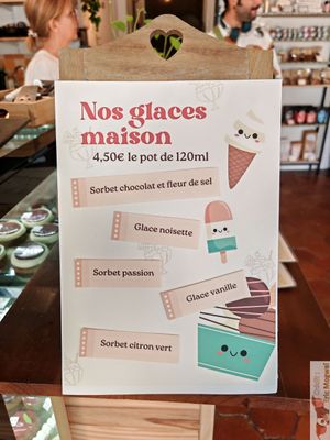 ICe cream at Les Herbes Folles in Dourdan