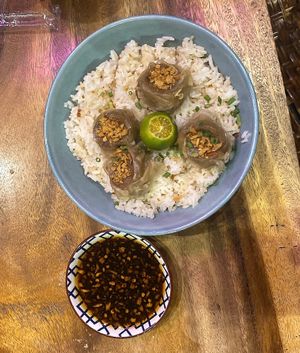 un-pork siomai rice  at Cosmic - Pasig in Pasig