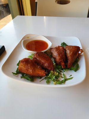 Island Drums at Loving Hut - King St in Honolulu