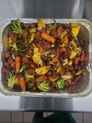 Spicy Asian Stir-Fry served over Brown Rice at Eliza's Vegan Café in Florence