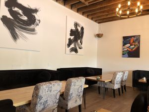 Dining room seating at Earth Cafe in Myrtle Beach