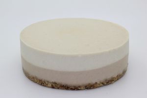 Bio Coco Banana Cake at FrohNat - DessertX in Freiburg