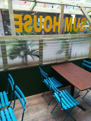 Outside seating at Vegetarian Dim Sum House in New York City