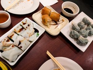 Meals at Vegetarian Dim Sum House at Vegetarian Dim Sum House in New York City