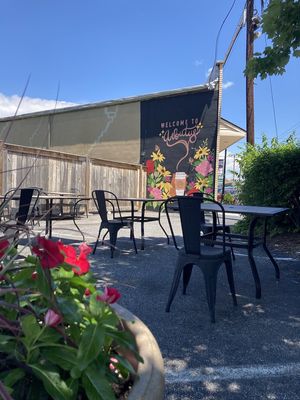 Outdoor Dining  at OCA Mocha in Halethorpe