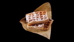  at Nana Express in Frankfurt