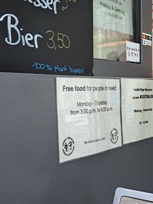  at Nana Express in Frankfurt