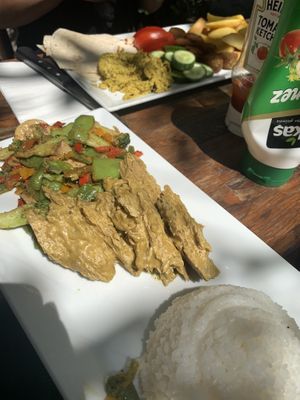 Vegan es chicken curry  at The Vegan Regime in Istanbul